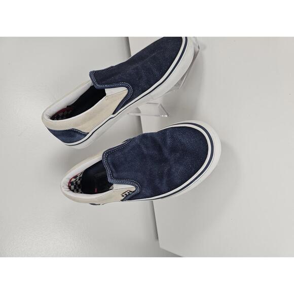 Vans Classic Slip-On Sneakers in Navy and Cream main image 6